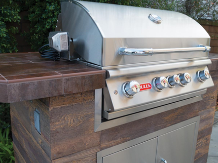 Bull Angus Built-In 4 Burner Gas Barbecue