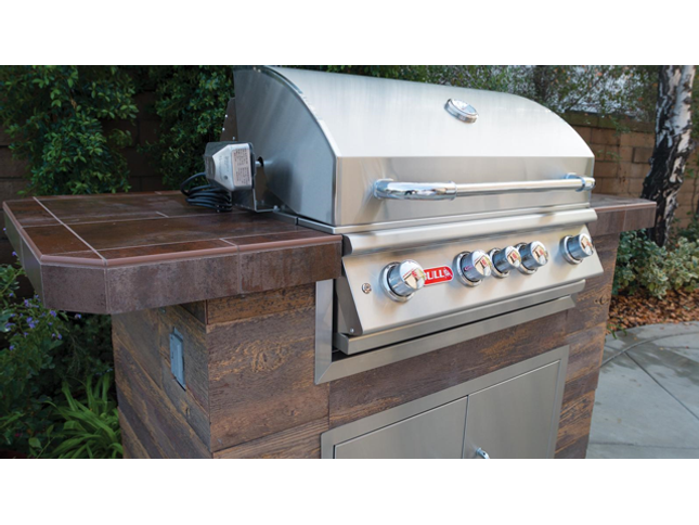 Bull Angus Built-In 4 Burner Gas Barbecue